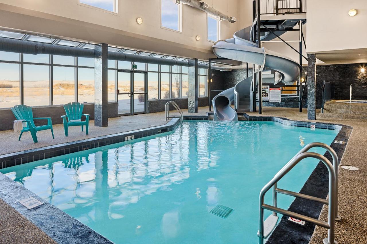 Home Inn & Suites - スウィフト・カレント エクステリア 写真