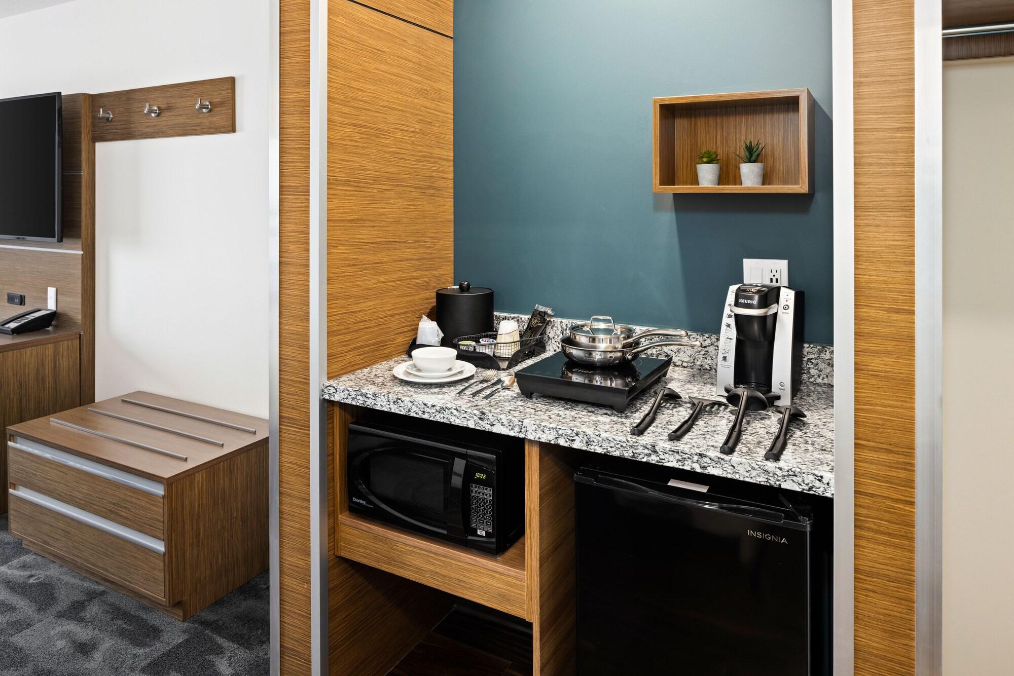 Home Inn & Suites - スウィフト・カレント エクステリア 写真